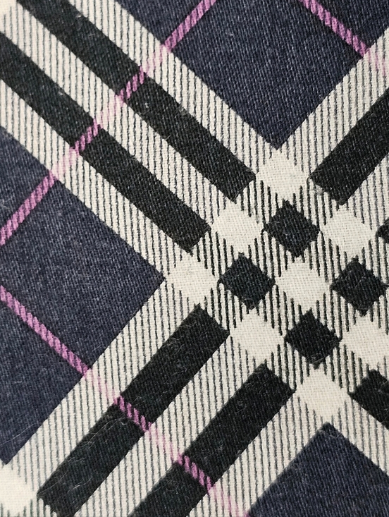 BURBERRY SCARF - Picture 16 of 16